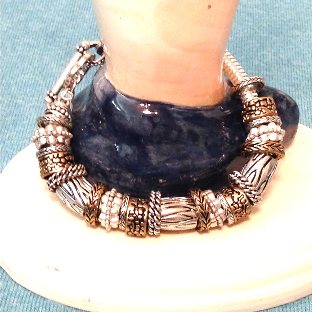 Premier Design Charm Toggle Bracelet